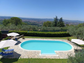 Appartamento con piscina in Villa